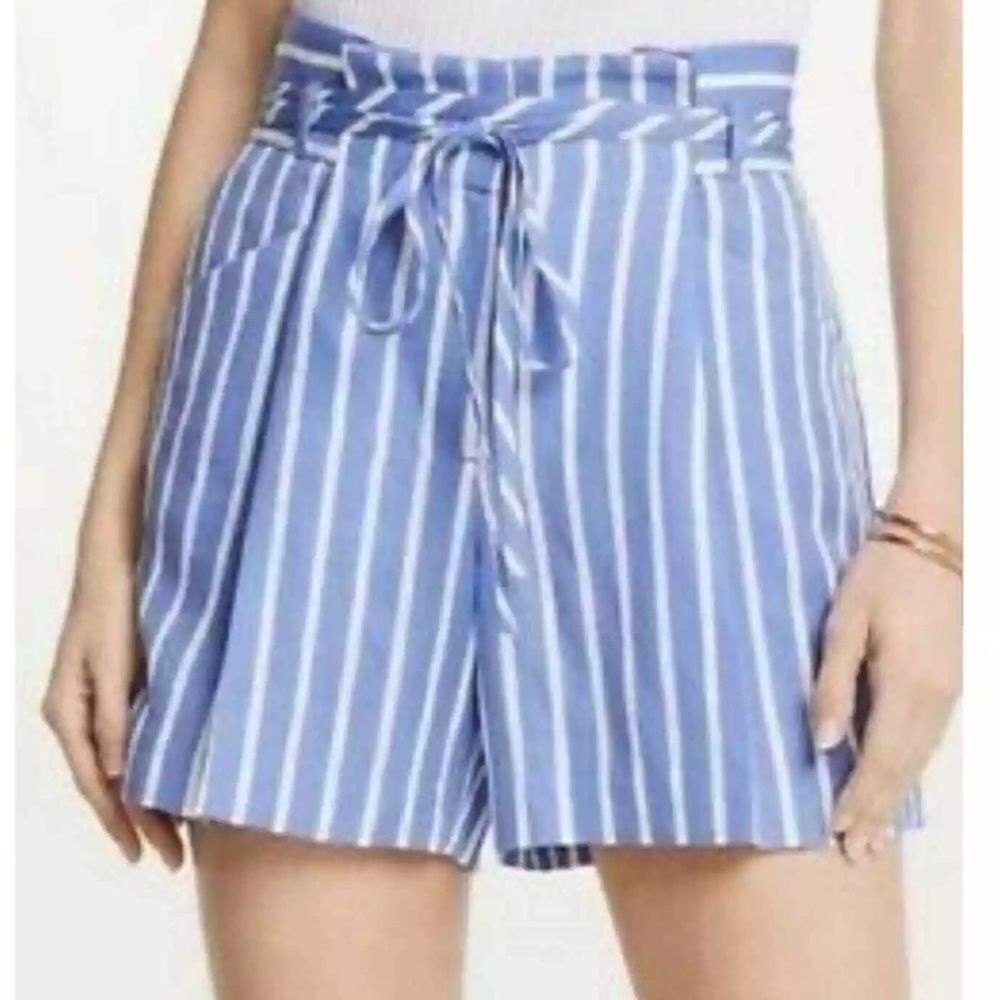 Ann Taylor Pleated High Waist Blue and White Dressy‎ Shorts Size 14